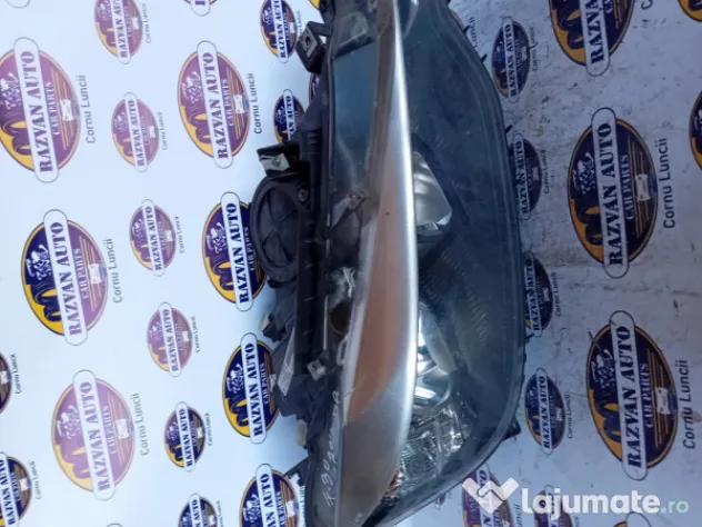 Far Dreapta Halogen BMW F30 2014