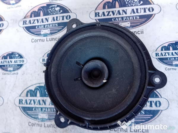 Boxa stanga fata Nissan Qashqai 2010