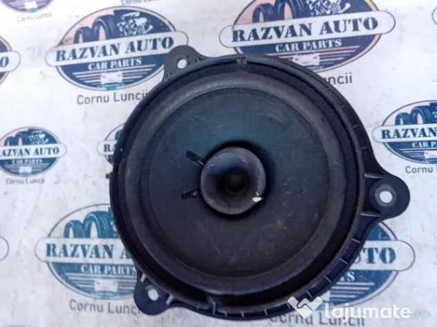 Boxa stanga fata Nissan Qashqai 2010