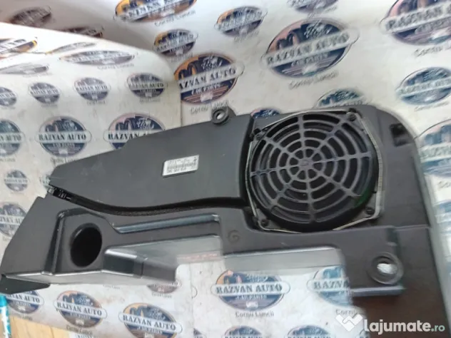 Subwoofer spate original Audi A4 B8 2012