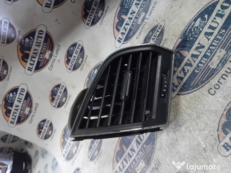 Grila ventilatie dreapta Skoda Fabia 3 2015