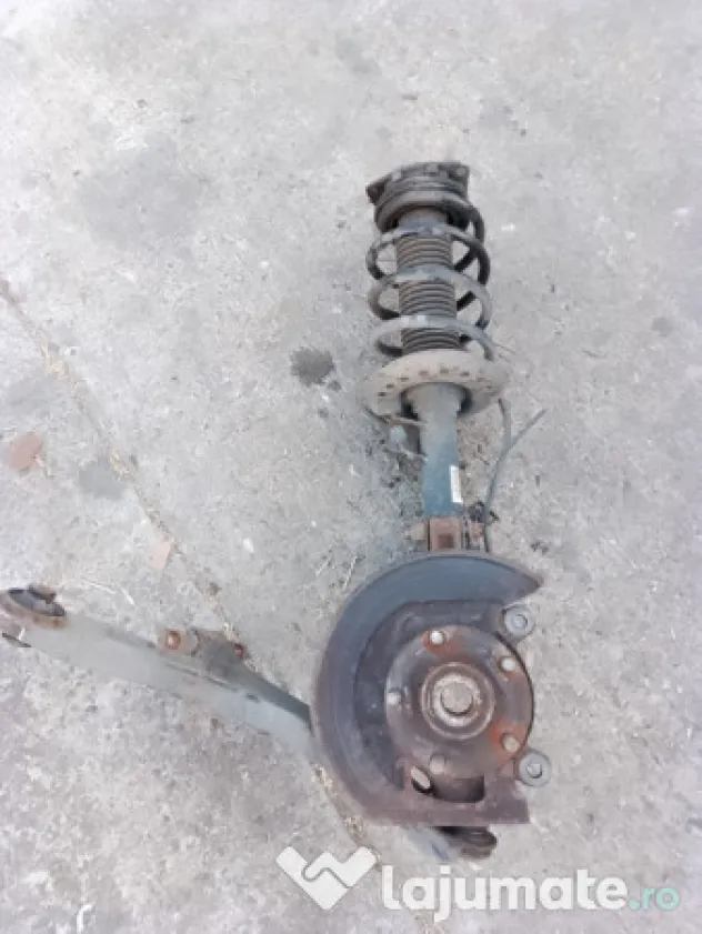 Fuzeta dreapta fata Nissan Qashqai 1.6 Motorina 2012