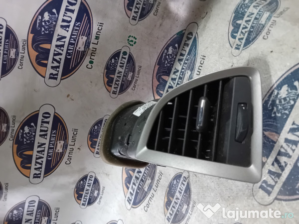 Grila ventilatie dreapta Opel Astra J 2014
