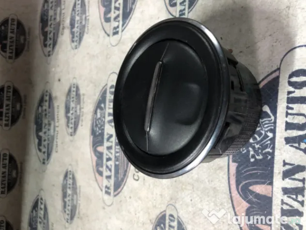 Grila ventilatie Dacia Sandero 2018