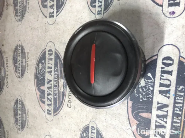 Grila ventilatie Dacia Duster 2019