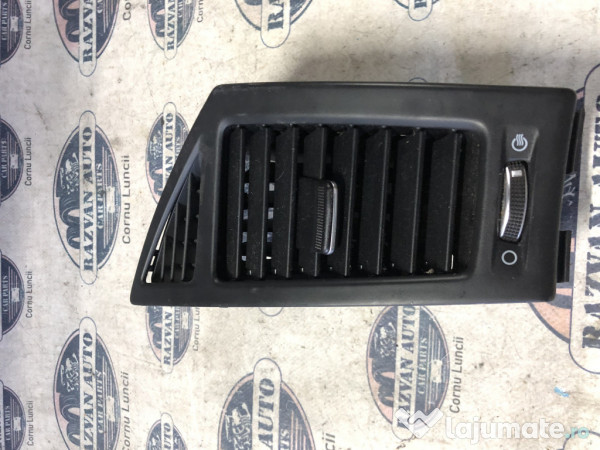 Grila ventilatie dreapta Hyundai I40 2014