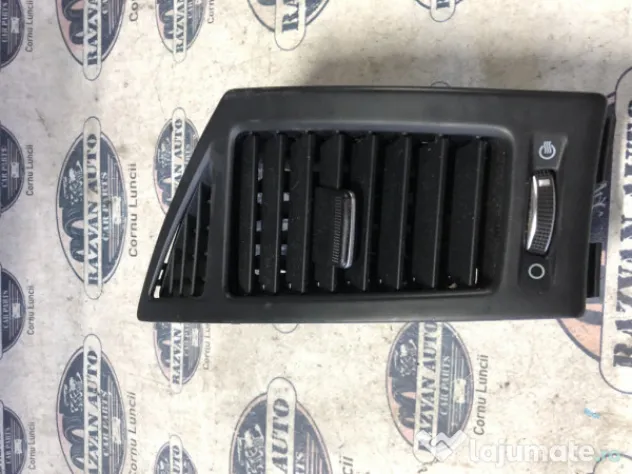 Grila ventilatie dreapta Hyundai I40 2014