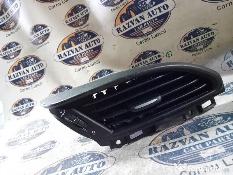 Grila ventilatie stanga Fiat Tipo 2017