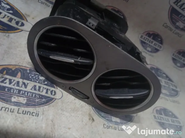 Grila ventilatie dreapta Volkswagen Tiguan 2008