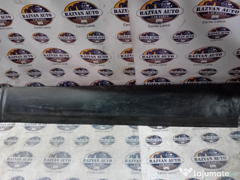Bandou usa dreapta fata Nissan Qashqai 2012