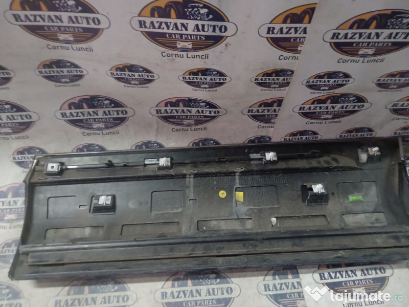Bandou usa dreapta spate Volkswagen Touareg 2012
