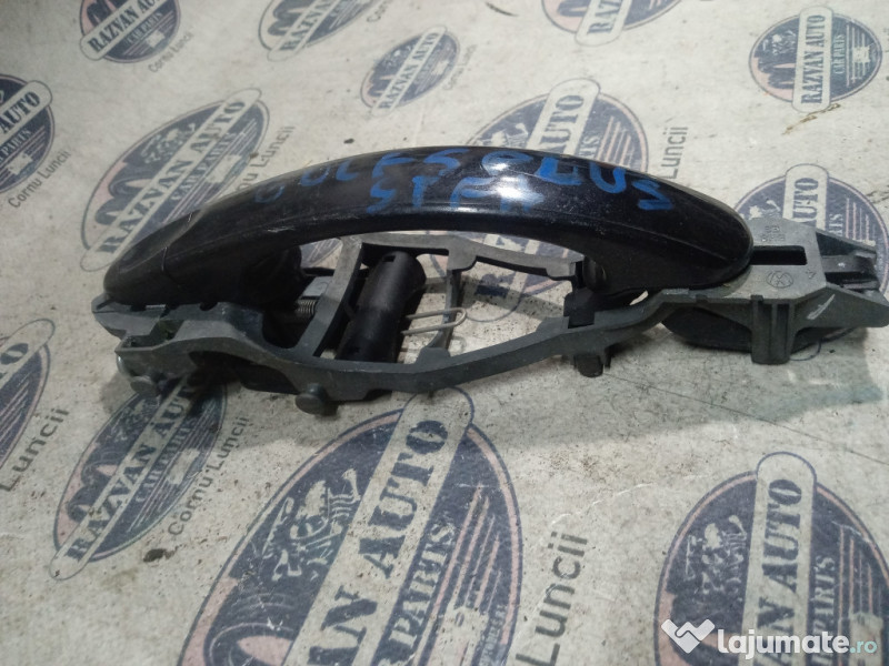 Maner exterior stanga fata Volkswagen Golf 5 Plus 2008