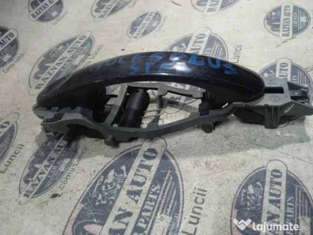 Maner exterior stanga fata Volkswagen Golf 5 Plus 2008