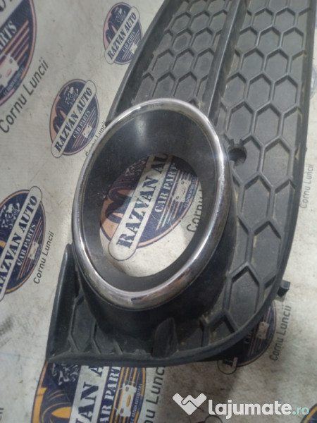Grila proiector dreapta Audi A5 2012