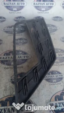 Grila proiector stanga Seat Leon 2019