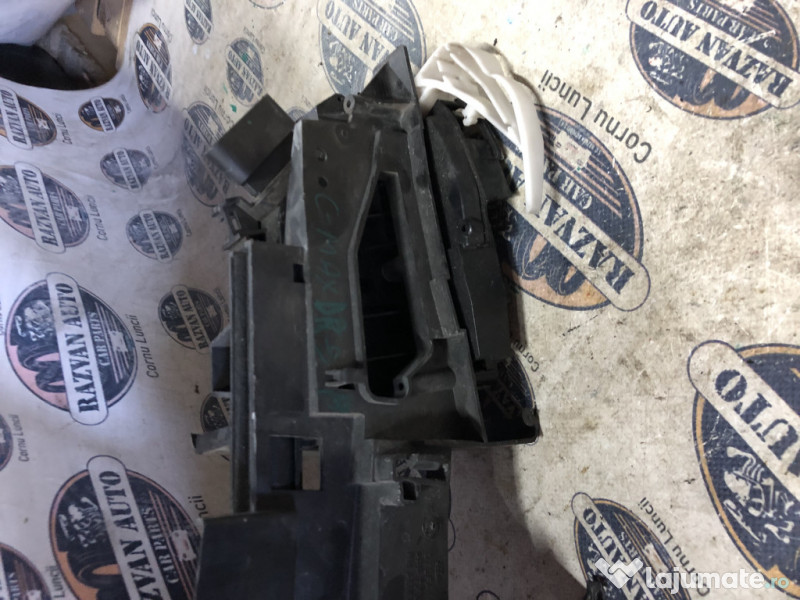Broasca dreapta spate Ford C-MAX 2012