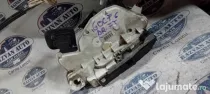 Broasca dreapta fata Volkswagen Golf 6 2011