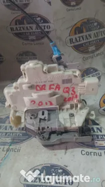 Broasca dreapta fata Audi Q3 2013