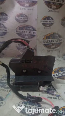 Broasca dreapta fata Dacia Duster 2019