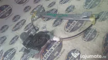 Macara geam dreapta spate Nissan Qashqai 2011