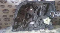 Macara geam dreapta fata Mercedes C Class W205 2015