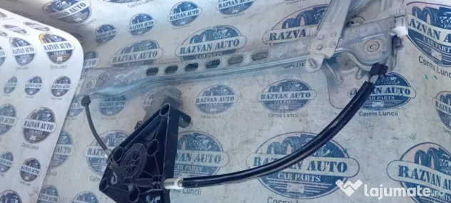 Macara geam stanga fata Citroen C1 2016