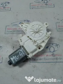 Motoras macara stanga fata Mercedes ML 2012