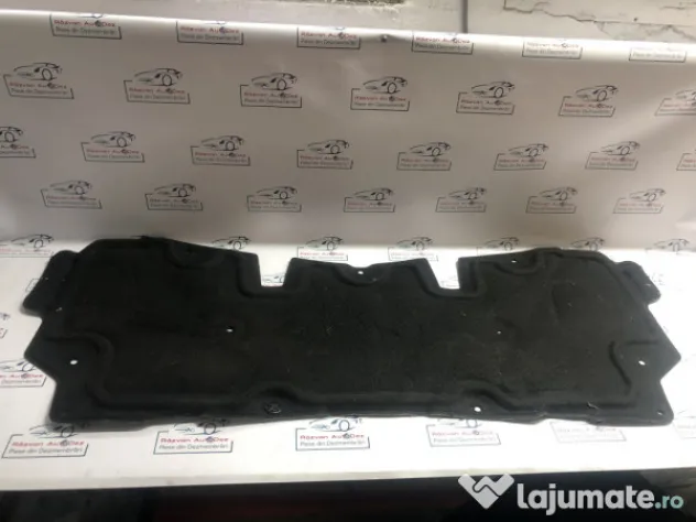 Pâsla capotă Nissan Qashqai 2013