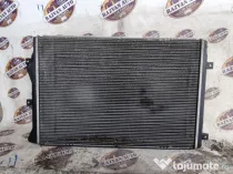 Radiator apa Skoda Octavia 2 1.8 Benzina 2012