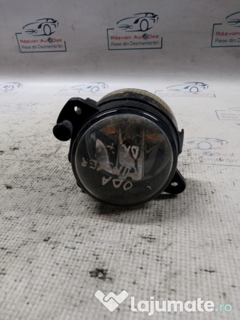 Proiector stanga Skoda Roomster 2007