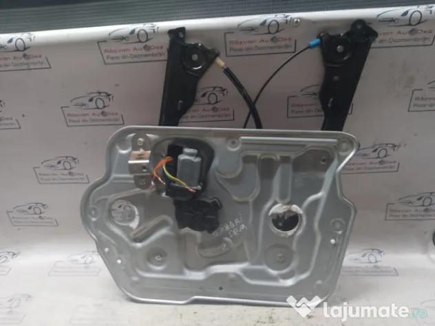 Macara geam dreapta fata Nissan Qashqai 2012