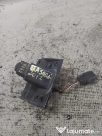 Camera fata Nissan Qashqai 2012