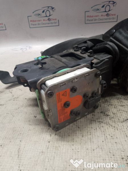 Set Centuri fata cu capsa Audi Q5 2010