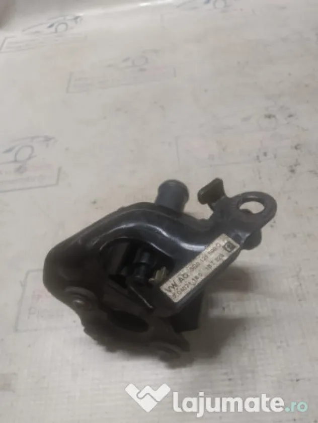 Pompa recirculare apa Volkswagen Tiguan 2011