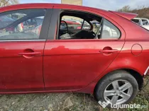 Usa stanga spate Mitsubishi Lancer Hatchback 2010