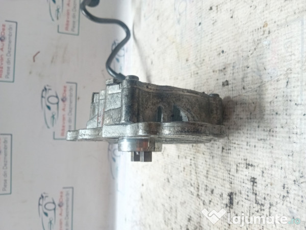 Pompa vacuum Volkswagen Passat B7 2013