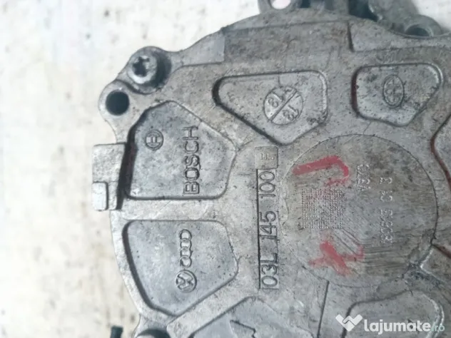 Pompa vacuum Volkswagen Passat B7 2013