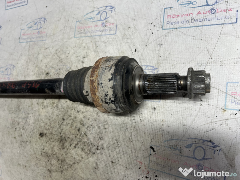Planetara stanga spate Porsche Cayenne 3.0 2013