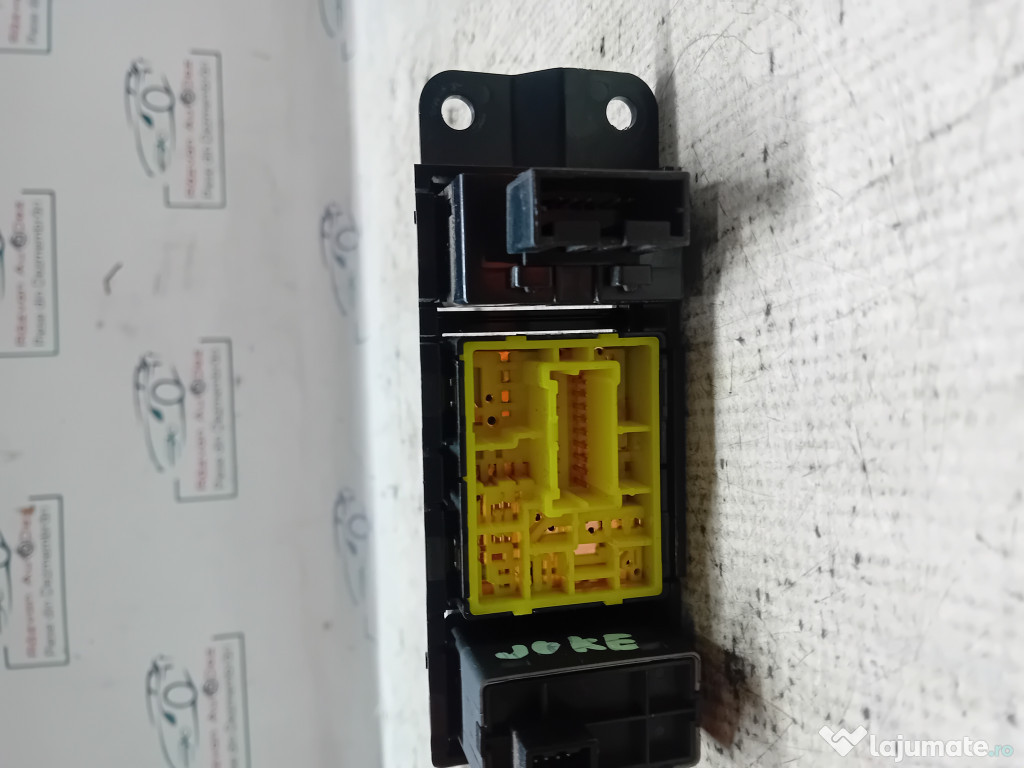 Buton reglaj oglinzi Nissan Juke 1.2 Benzina 2014