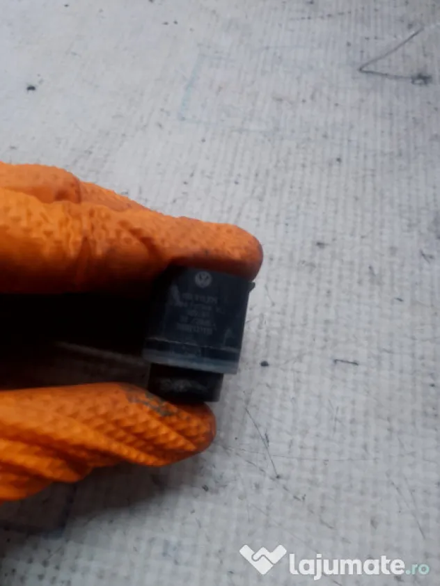 Senzori parcare spate Audi A6 C7 2011