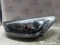 Far stanga cu xenon Hyundai Ix 35 1.7 Motorina 2014
