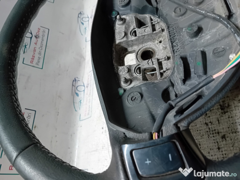 Volan cu comenzi Dacia Logan Mcv 2014