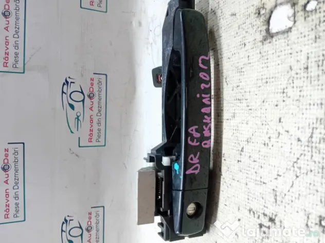 Maner exterior dreapta fata Nissan Qashqai 2012