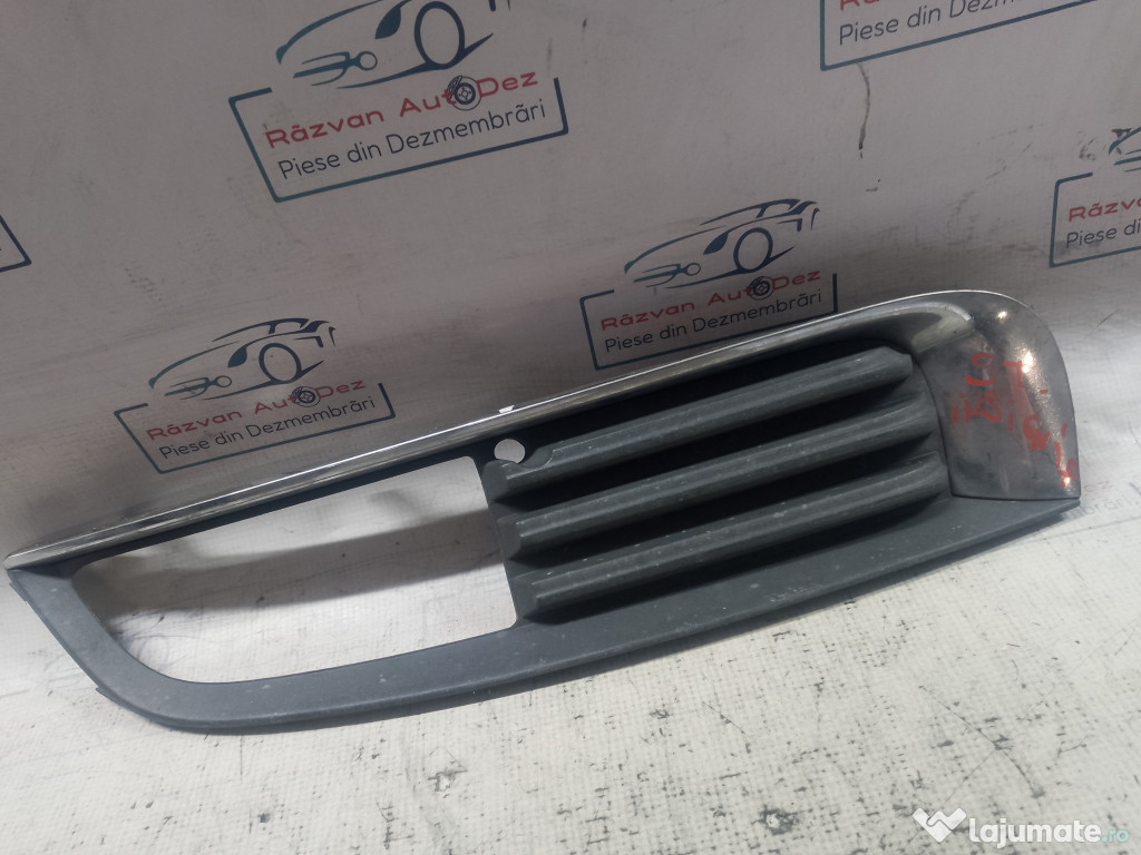 Grila proiector stanga Opel Insignia A 2011