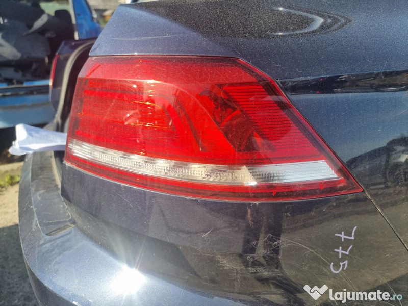 Stop dreapta aripa Volkswagen Passat B8 Berlina 2015