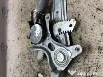 Macara geam stanga spate Suzuki Vitara 2018