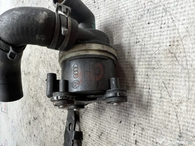 Pompa recirculare apa Volkswagen Tiguan 2013