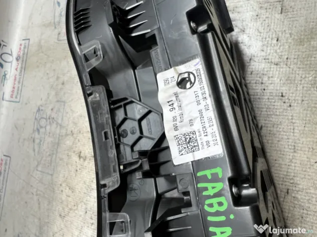 Ceasuri Bord UK Skoda Fabia 3 1.4 2015