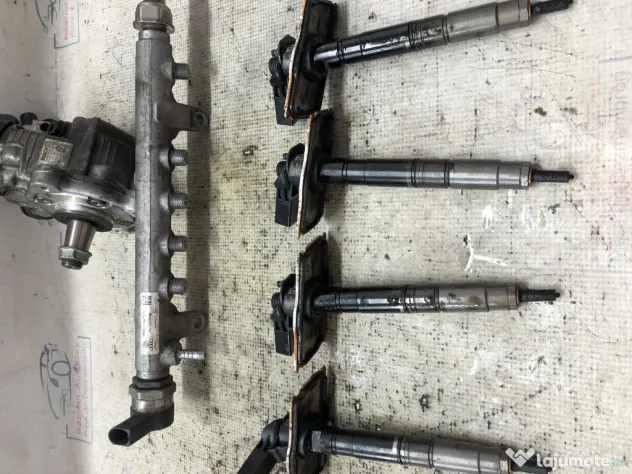 Kit injectie complet Audi A4 B8 2.0 Motorina 2010