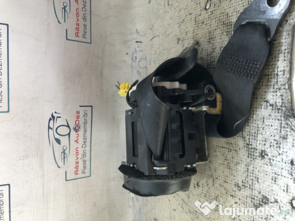 Centura dreapta spate cu capsa Mercedes C-Class W204 2012